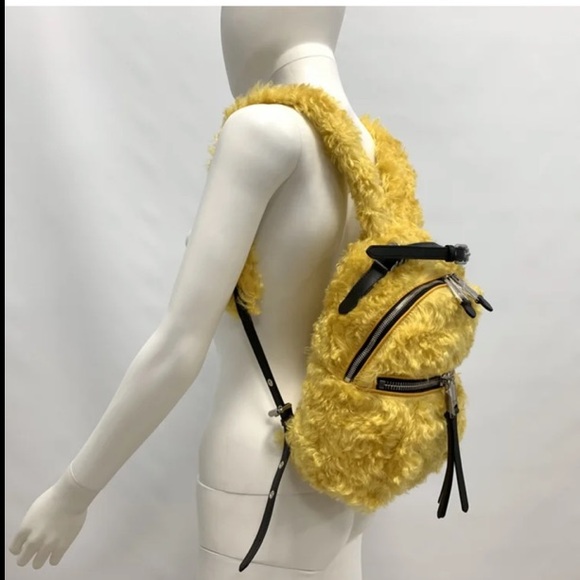Moschino Couture Mohair blend “fur” backpack - Picture 7 of 15